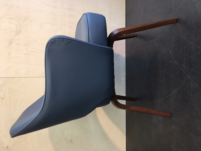 Saarinen Conference Chair